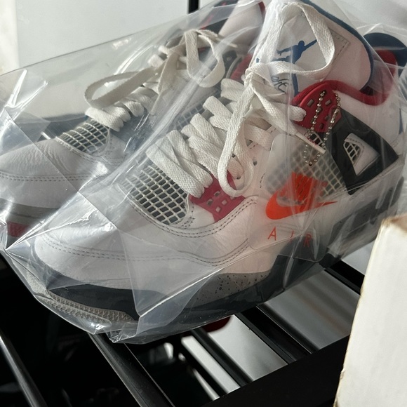 2019 Air Jordan 4 retro se. what the 4’s - Picture 3 of 5